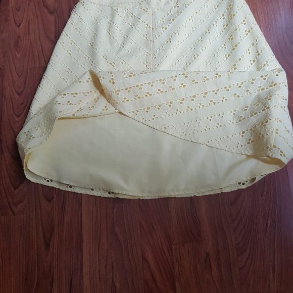 Ann Taylor Women's A-Line Skirt - Picture 4 of 7